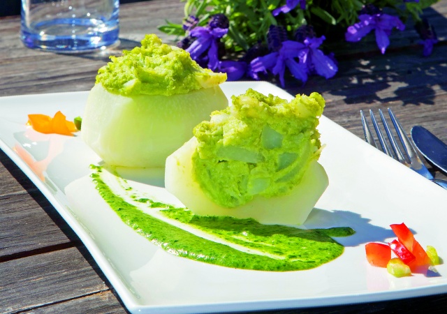 Kohlrabi mit Erbsenmus-Fülle und Spinat-Sauce | Vorarlberger Mehl